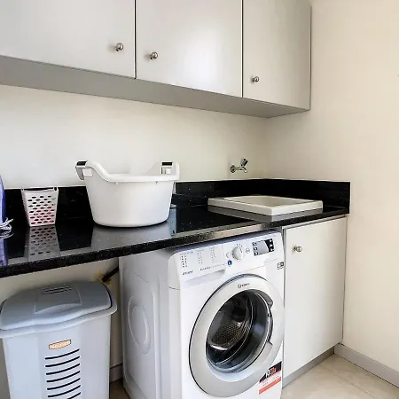 Casa Ines By Lovelystay * Arco da Calheta (Madeira)