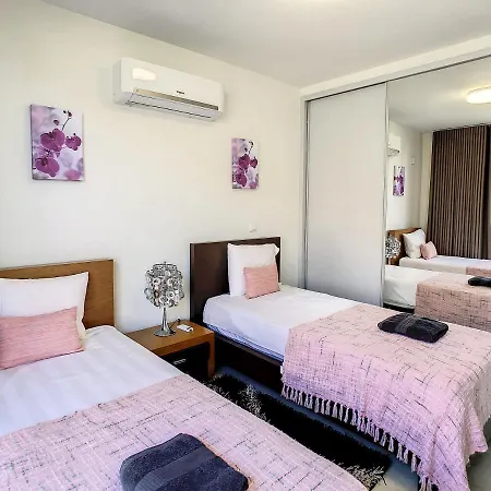 Feriehus Casa Ines By Lovelystay Arco da Calheta (Madeira)